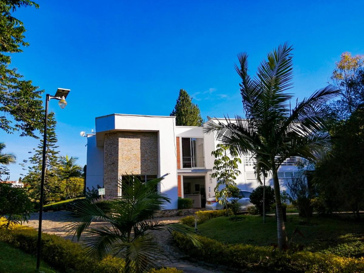 Hevilat Paraiso de Oriente Rionegro Extérieur photo